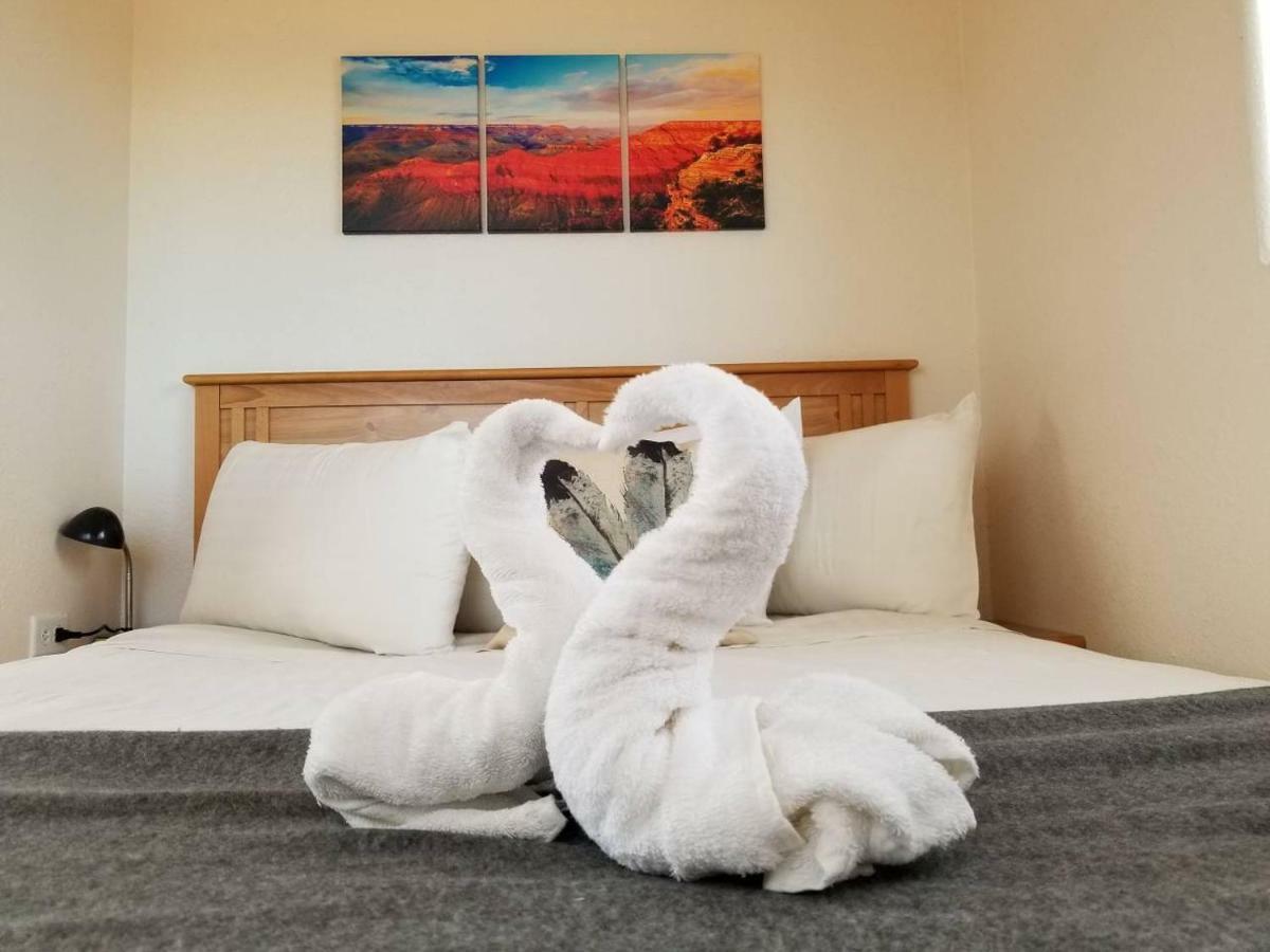 072A Affordable Getaway Near South Rim Sleeps 4- No Kitchenette Villa Вал Екстериор снимка